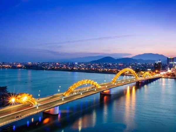 24H в Дананг из Муйне:  BANA HILLS  — ЗОЛОТОЙ МОСТ — МОСТ ДРАКОНА / ХОЙАН